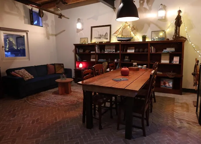 Pekelpakhuis Menheerse Werf Middelharnis