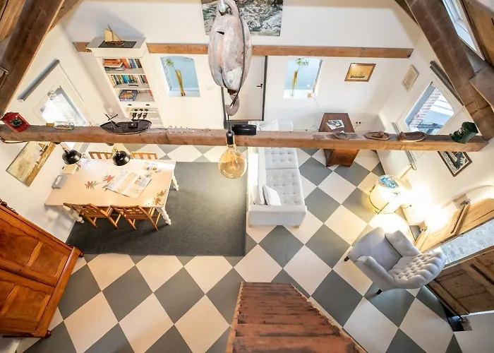 Pekelpakhuis Menheerse Werf * Middelharnis