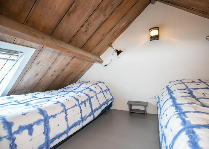 Apartment Pekelpakhuis Menheerse Werf Middelharnis